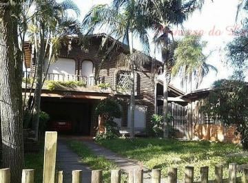 500782088C1B6229A20E66C8A3C74F4C97FB1026D4C938EBA.jpg · Casa Residencial À Venda, Cavalhada, Porto Alegre.