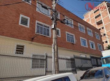 Apartamento · 75m² · 2 Quartos · Apartamento de 2 Quartos Em Juiz de Fora