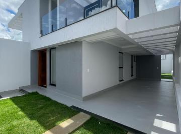 Casa de 3 quartos, Betim · Casa de Alto Padrão, Localizada No Bairro Espírito Santo - Betim. 