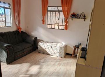 Casa de 3 quartos, Belo Horizonte · Otima Casa Bem Localizada Proximo Ao Comercio