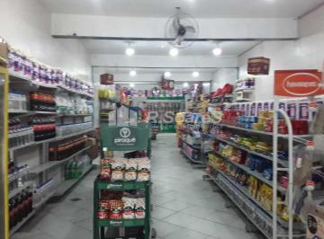 Comercial · 263m² · Prédio Comercial Com 263 m² Em Vila Isabel Na Rua Luís Barbosa.