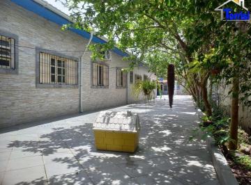 2022/01/b8b05ab23c9c89fddcb1642c223ba6b4.jpg · Casa - Vila Caiçara