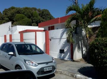 Casa · 1000m² · 8 Quartos · 6 Vagas · Imoveis - No Centro