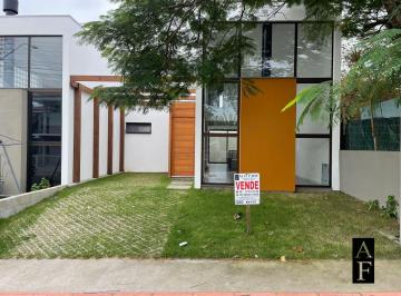 Casa · 129m² · 3 Quartos · 2 Vagas · Casa Alvenaria Em Pinguirito, Garopaba/sc