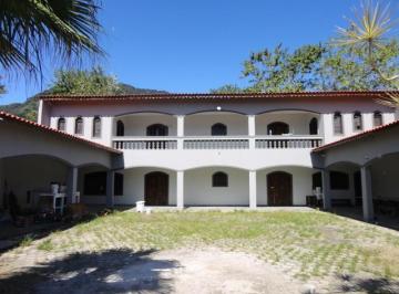 Casa de 5 quartos, Peruíbe · Imóvel Peruíbe - 5 Dorm/10 Vgs/piscina - R$1.1 Milhões - Financia/ Permuta