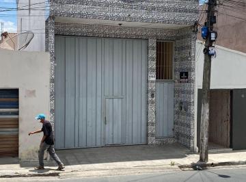 2022/10/f6cc97bef8350bd6ef988b59e2e1e681.jpg · Apartamento - Quatro de Outubro