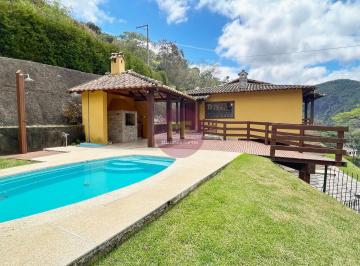 Casa · 157m² · 3 Quartos · 3 Vagas · Casa Independente Com 03 Quartos E Piscina