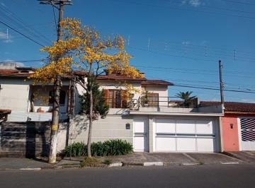 Foto 01 · Sobrado Para Venda Com 220 m² E Uma Edícula, 3 Dormitórios Em Biritiba Mirim.