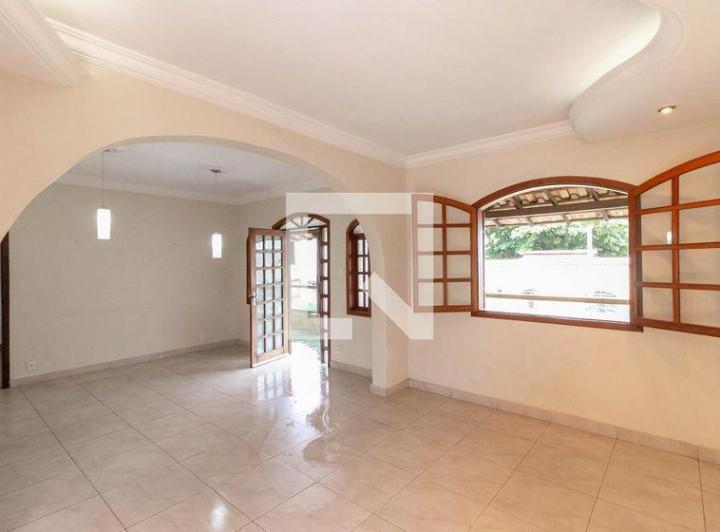 Casa À Venda - Barreiro, 4 Quartos, 174 m² - Belo Horizonte