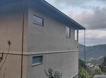 Casa · 181m² · 4 Quartos · 1 Vaga · Casa a Venda No Cascatinha