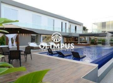 Casa · 1000m² · 6 Quartos · 8 Vagas · Belíssima Casa Em Uma Excelente Localização Com Acabamento de Primeira Qualidade.