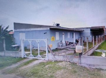 Casa · 3 Quartos · 2 Vagas · Terreno Com 3 Casas Em Nova Tramandaí