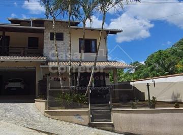 Casa · 199m² · 4 Quartos · 2 Vagas · Casa de Dois Pavimentos Com 4 Dormitórios Sendo 2 Suítes (1 Master)