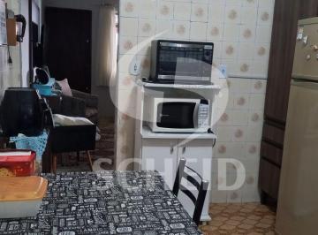 Casa · 175m² · 2 Quartos · 7 Vagas · Ótima Casa Térrea, Excelente Localização
