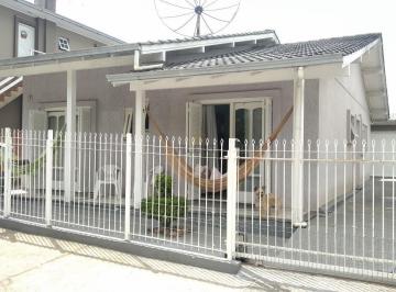 Casa · 92m² · 3 Quartos · 3 Vagas · Casa a Venda No Bairro São Francisco - Garibaldi/rs