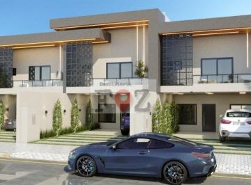 Casa · 194m² · 3 Quartos · 4 Vagas · Sobrado Novo Vila a