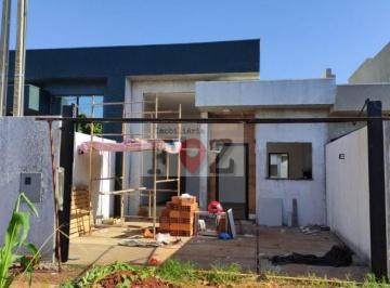 Casa · 105m² · 3 Quartos · 2 Vagas · Casa Jardim Florata