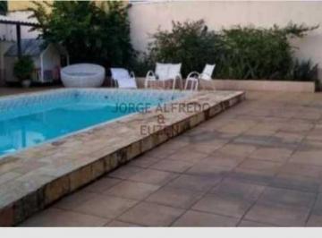 Casa · 210m² · 3 Quartos · 6 Vagas · Casa Linear, Terreno Grande, Piscina, Churrasqueira. Casa Com Placa Solar.