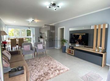 Casa · 235m² · 3 Quartos · 2 Vagas · Imobiliária Em Santa Cruz Do Sul!