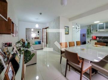Casa · 192m² · 4 Quartos · 3 Vagas · Imoveis - Em Baeta Neves