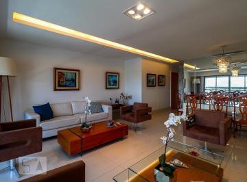 Apartamento · 206m² · 4 Quartos · 3 Vagas · Imoveis - Na Barra Da Tijuca