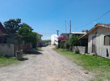 Casa · 2407m² · 2 Quartos · 1 Vaga · Casa À Venda - Em Pinheiro Machado