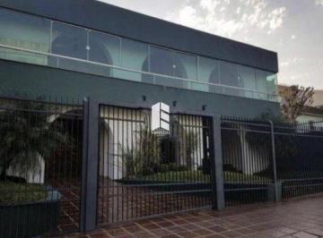 Casa · 5 Quartos · 5 Vagas · Casa À Venda - No Centro