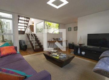 Casa · 140m² · 3 Quartos · 2 Vagas · Imoveis - Na Vila Aurora