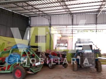 Comercial · 1000m² · 1 Quarto · Salão Comercio a Venda Em Extrema Salão Com Terreno de Mil m Rico Em Agua
