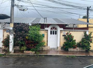 Casa de 3 quartos, Rio de Janeiro · Casa No Conjunto Da Marinha Em Bangu
