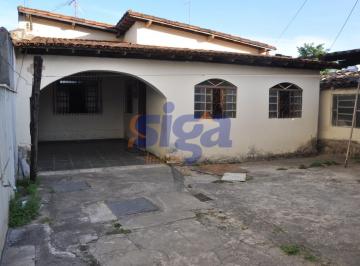 Casa · 272m² · 3 Quartos · 2 Vagas · Casa Bem Localizada No Centro Da Cidade