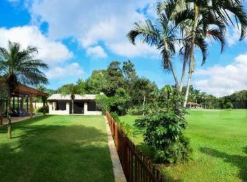 Casa · 345m² · 5 Quartos · 4 Vagas · Casa À Venda Com Fundos Para o Golf Clube Guarujá.