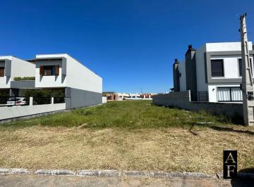 Terreno · 360m² · Terreno No Loteamento Pedra Branca.