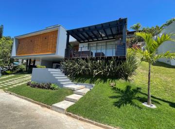Casa · 150m² · 3 Quartos · 2 Vagas · Casa de Alto Padrão
