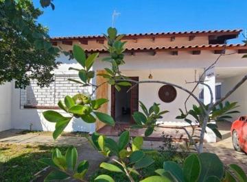 Casa · 250m² · 2 Quartos · 4 Vagas · Casa Com 2 Dormitórios Para Alugar, 250 m² - Centro - Gravataí/rs