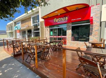 228438996.jpg · Hamburgueria Petrus À Venda.