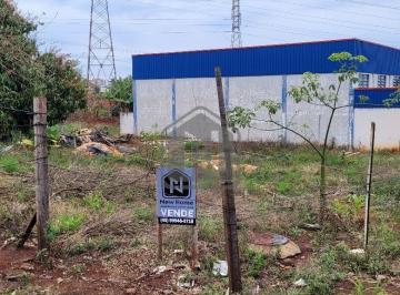 2023/08/bb5b9ecafab30e127e18f7056f88d490.jpg · Terreno - Country