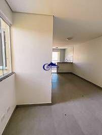 Apartamento · 155m² · 3 Quartos · 3 Vagas · Cobertura Com 3 Quartos, Sendo 1 Suíte, Para Aluguel, 155 m² por R$4.000 - Vila Alice - Santo And