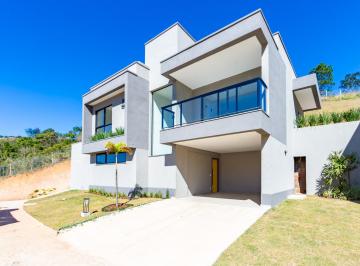 Casa · 180m² · 3 Quartos · 2 Vagas · Casa Com 3 Quartos Em Condomínio Na Posse, Teresópolis.