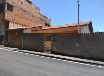 Casa de 2 quartos, Conselheiro Lafaiete · Casa a Venda Em Conselheiro Lafaiete