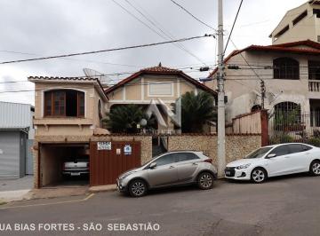 Casa · 290m² · 4 Quartos · 3 Vagas · Casa a Venda – Bairro São Sebastião