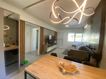 Casa · 106m² · 2 Quartos · 2 Vagas · Excelente Casa À Venda No Bairro Country Com Ótimo Pátio!