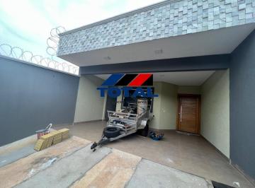 2022/09/bad3ff3fab63959464b86398de530ce5.jpg · Casa Com 03 Suites, Churrasqueira, Garagem Para Até 03 Carros, Localizada No Faiçalville.
