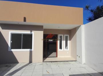 Casa · 75m² · 2 Quartos · 1 Vaga · Casa Padrão 2 Quartos 500 m Da Lagoa - Araruama