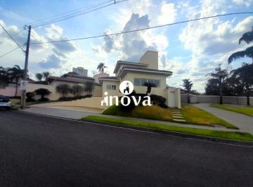 Casa · 470m² · 3 Quartos · 4 Vagas · Casa Condomínio À Venda, 3 Quartos, 4 Suítes, 4 Vagas, Villa Bela, Condomínio - Uberaba/mg