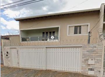 Casa · 241m² · 5 Quartos · 5 Vagas · Casa À Venda, 5 Quartos, 1 Suíte, 5 Vagas, Abadia - Uberaba/mg