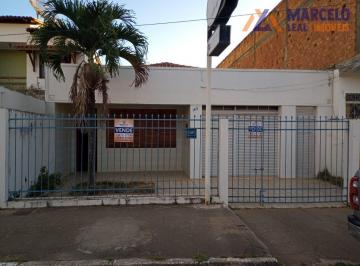 Comercial · 361m² · 6 Quartos · 2 Vagas · Comercial À Venda - No Centro