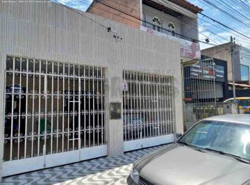 Casa · 180m² · 3 Quartos · 2 Vagas · Casa Para Venda Em Aracaju, Siqueira Campos, 3 Dormitórios, 1 Suíte, 2 Banheiros, 2 Vagas