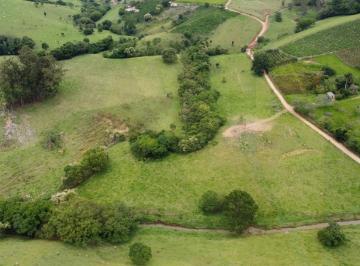 2023/10/18479ff6351cbc505b1398de44d7e318.jpg · Terreno - Centro