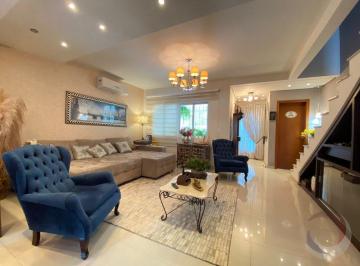 1 Capa · Casa Residencial de 3 Dorms No Bairro Campeche